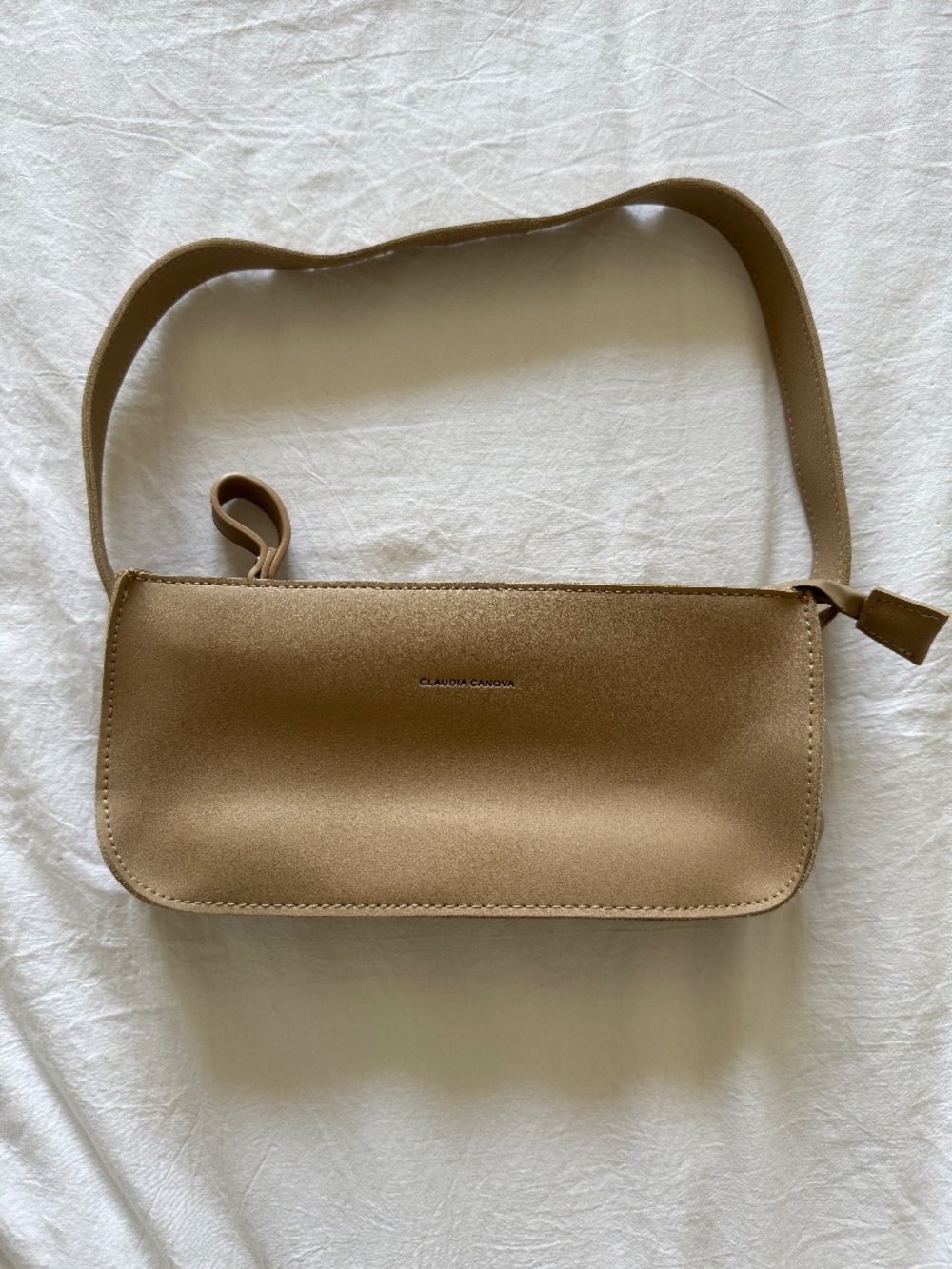 Claudia Canova Faux Leather Purse